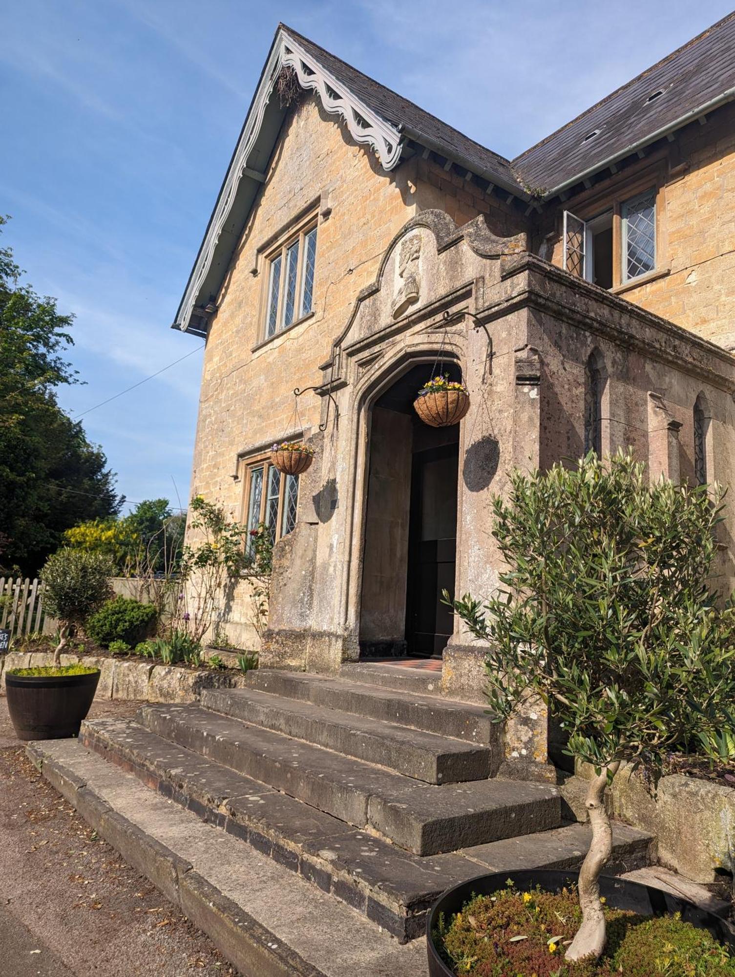 The Duke Hotel Hilmarton Exterior photo