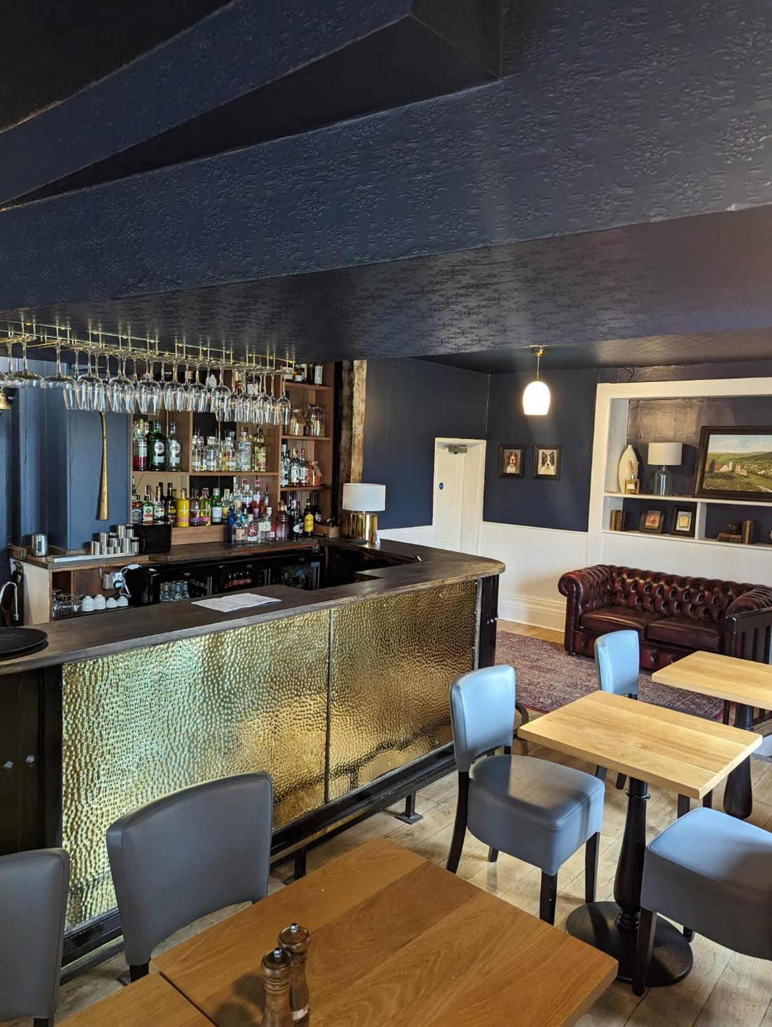 The Duke Hotel Hilmarton Exterior photo