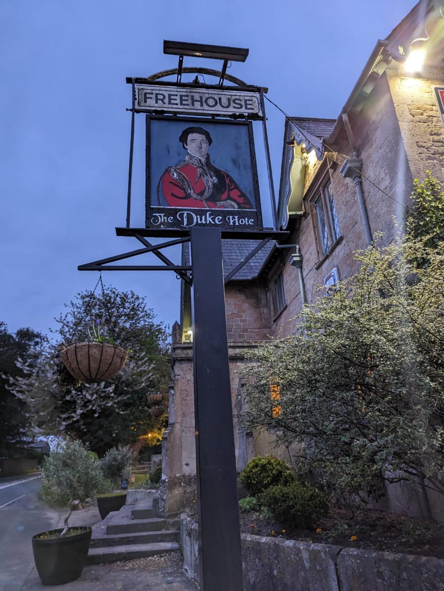 The Duke Hotel Hilmarton Exterior photo